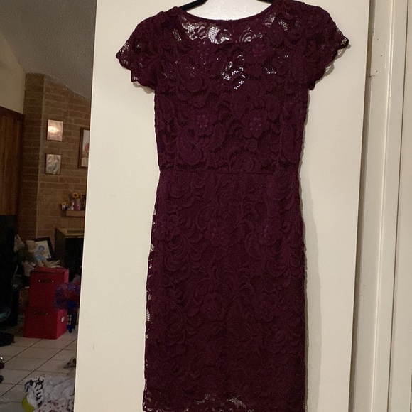 Ambiance Lace Dress - Picture 3 of 3